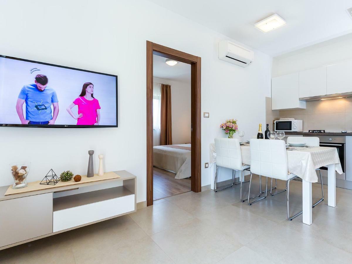 Apartments Gioia Poreč Extérieur photo