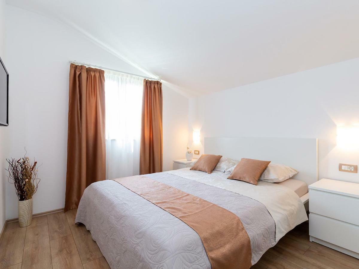 Apartments Gioia Poreč Extérieur photo