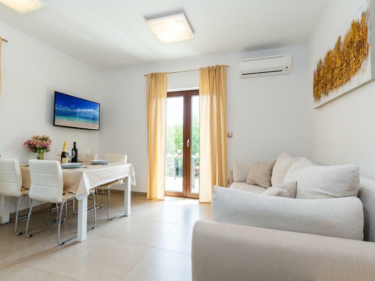 Apartments Gioia Poreč Extérieur photo