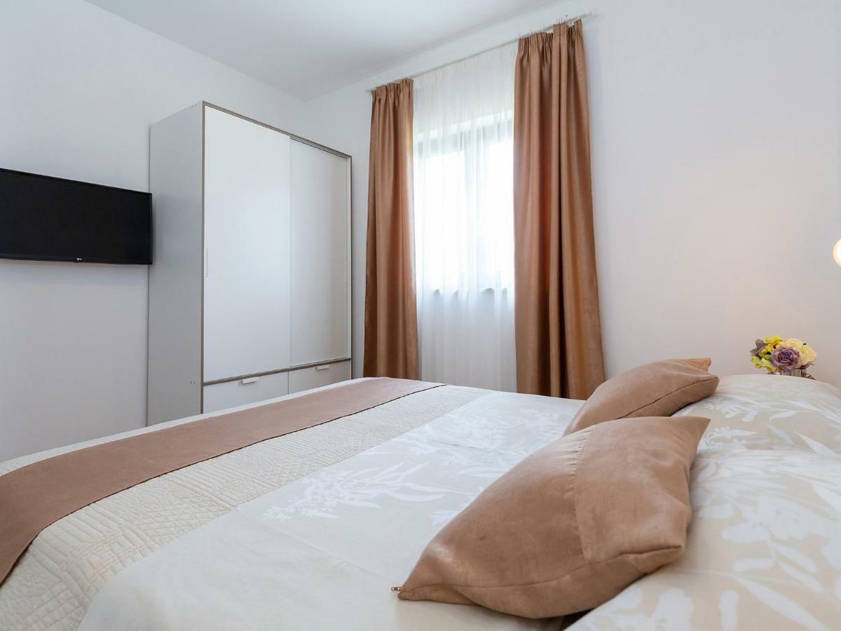 Apartments Gioia Poreč Extérieur photo